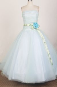 With Delicate Hand Flower 2013 Light Blue Sweet 15 Gown