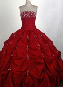 Beaded with Exquisite Pick-ups 2014 Wine Red Quinceanera Ball Gown