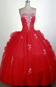 Bubbled Back 2013 Beautiful Quinceanera Dress Beaded in Red