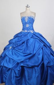 With Chic Pick-ups 2013 Pretty Royal blue Sweet 16 Dress