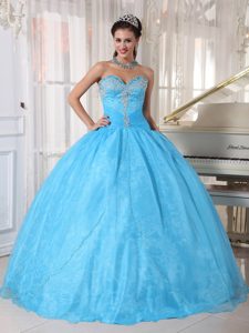 Beaded Bodice Sweetheart Organza Sweet 15 Dresses in Baby Blue