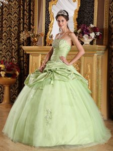 Cheap Tijuana Mexico Appliqued Yellow Green Quinceanera Dresses