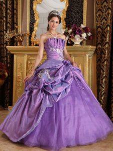 Lavender Taffeta Appliques Dresses For Quinceanera in Auckland