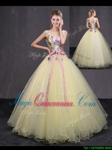 Stylish Appliques and Belt Quinceanera Dresses Light Yellow Lace Up Sleeveless Floor Length