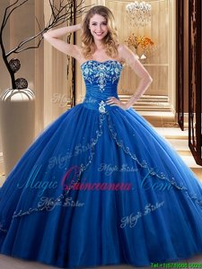 Clearance Royal Blue Lace Up Sweetheart Embroidery Vestidos de Quinceanera Tulle Sleeveless